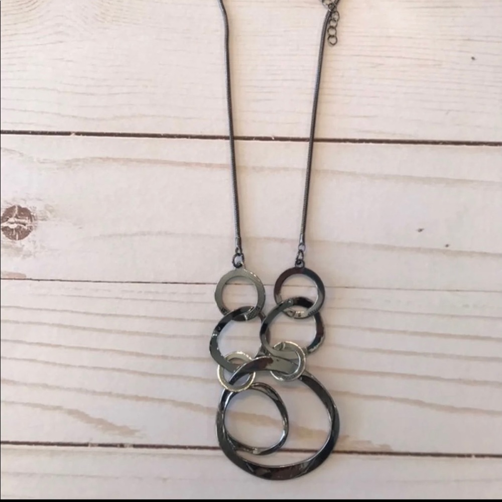 ⭐️New⭐️ Paparazzi no short round necklace